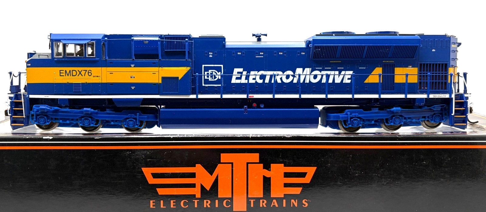 HO MTH 80-2019-0 SD70M-2 ELECTROMOTIVE DIVISION EMDX # 76 DITCH LIGHTS DCC READY