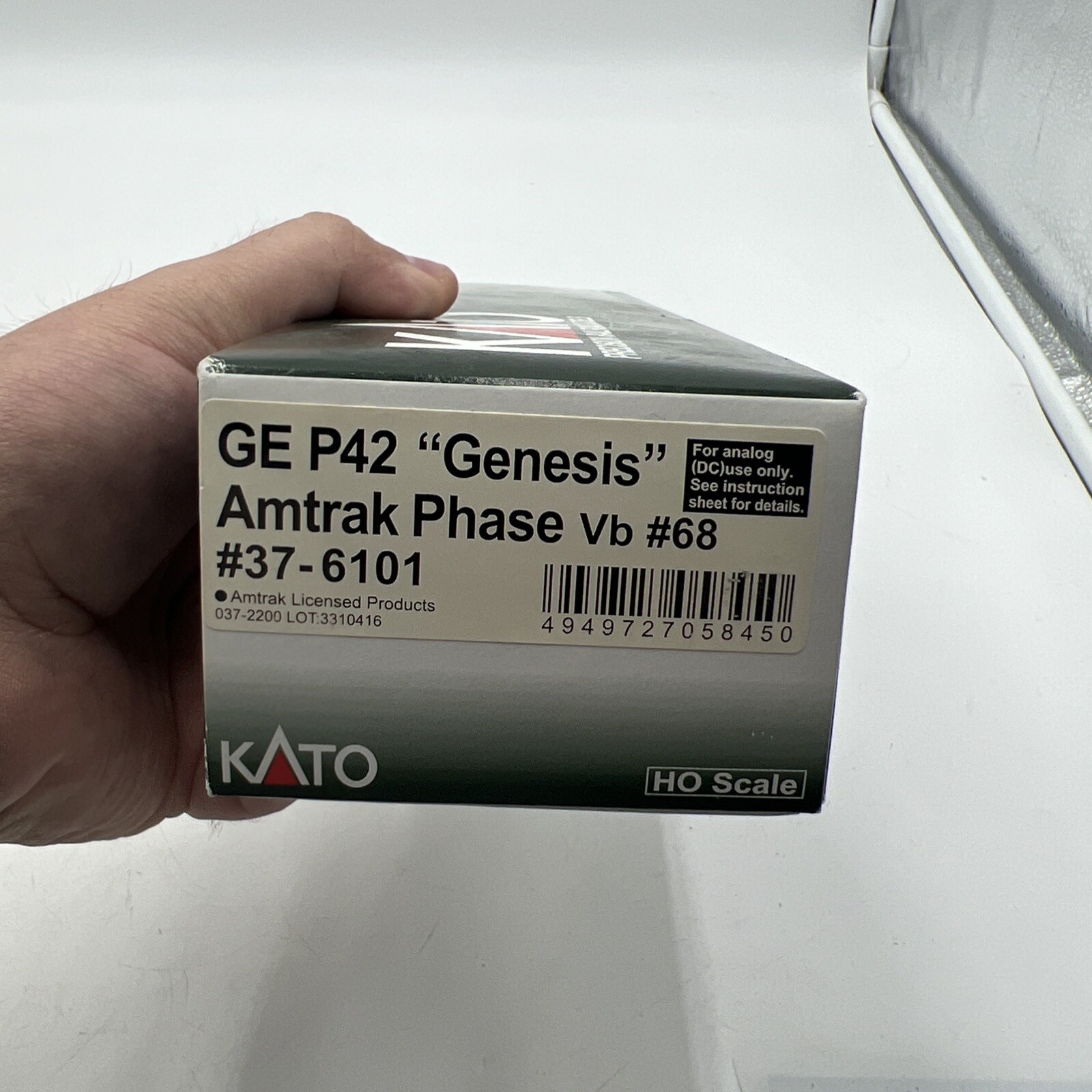 KATO HO 37-6101 AMTRAK GE P42 PHASE Vb ELECTRIC LOCOMOTIVE #68 IN BOX – *READ*