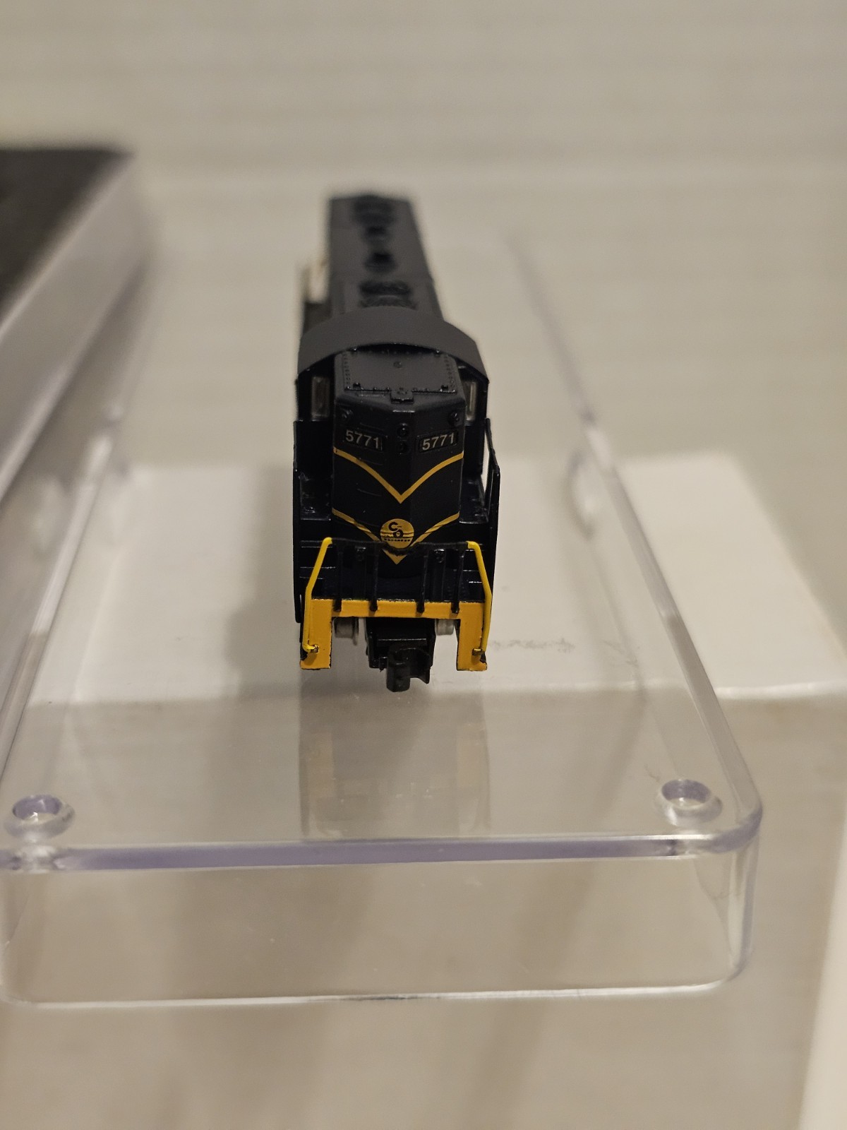 AZL Z Scale C&O GP7 Loco 6202. RD #5771 American Z Line Chesapeake & Ohio