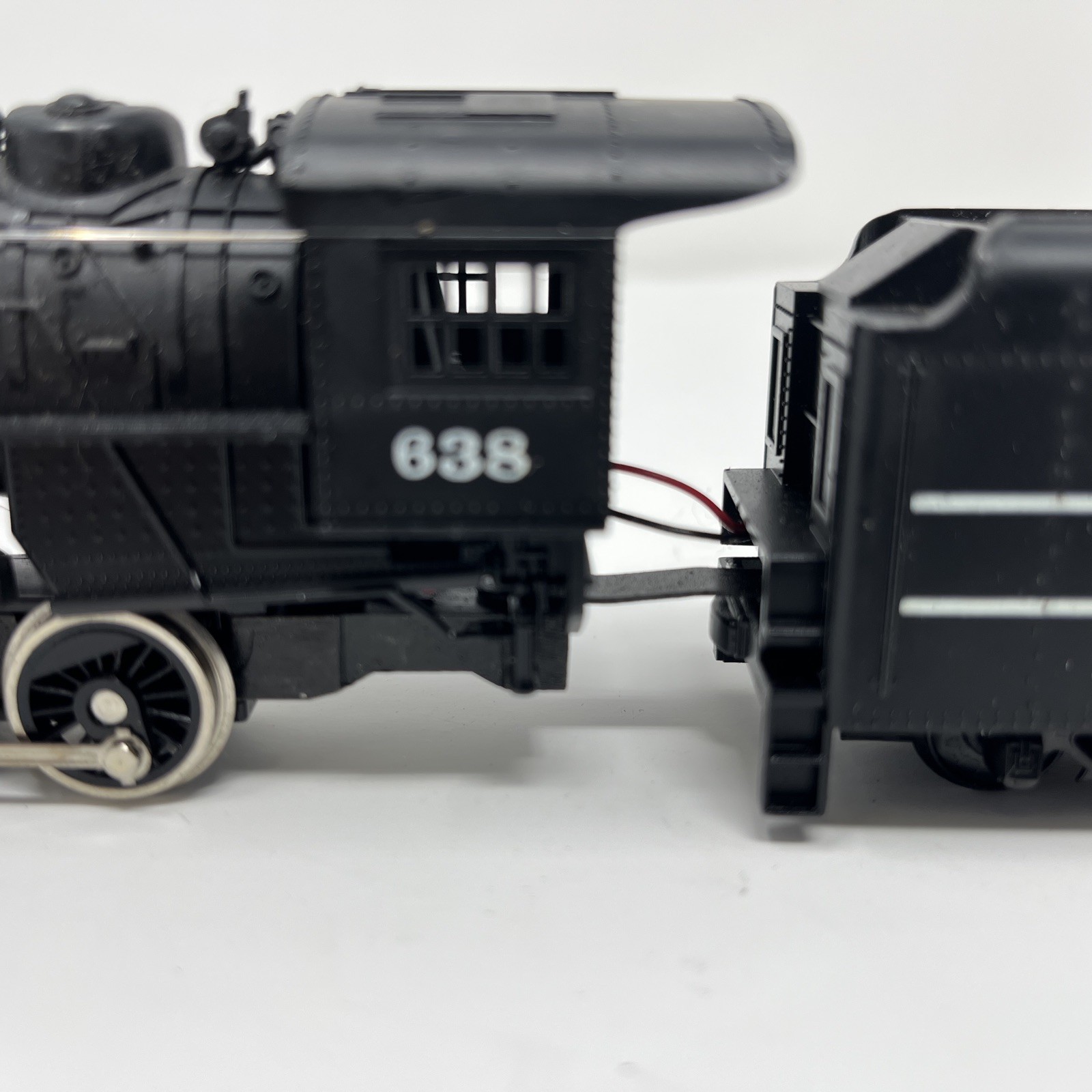 HO Tyco Chattanooga 2-8-0 Loco w/ (drive in tender) #638, Tested W/ Caboose