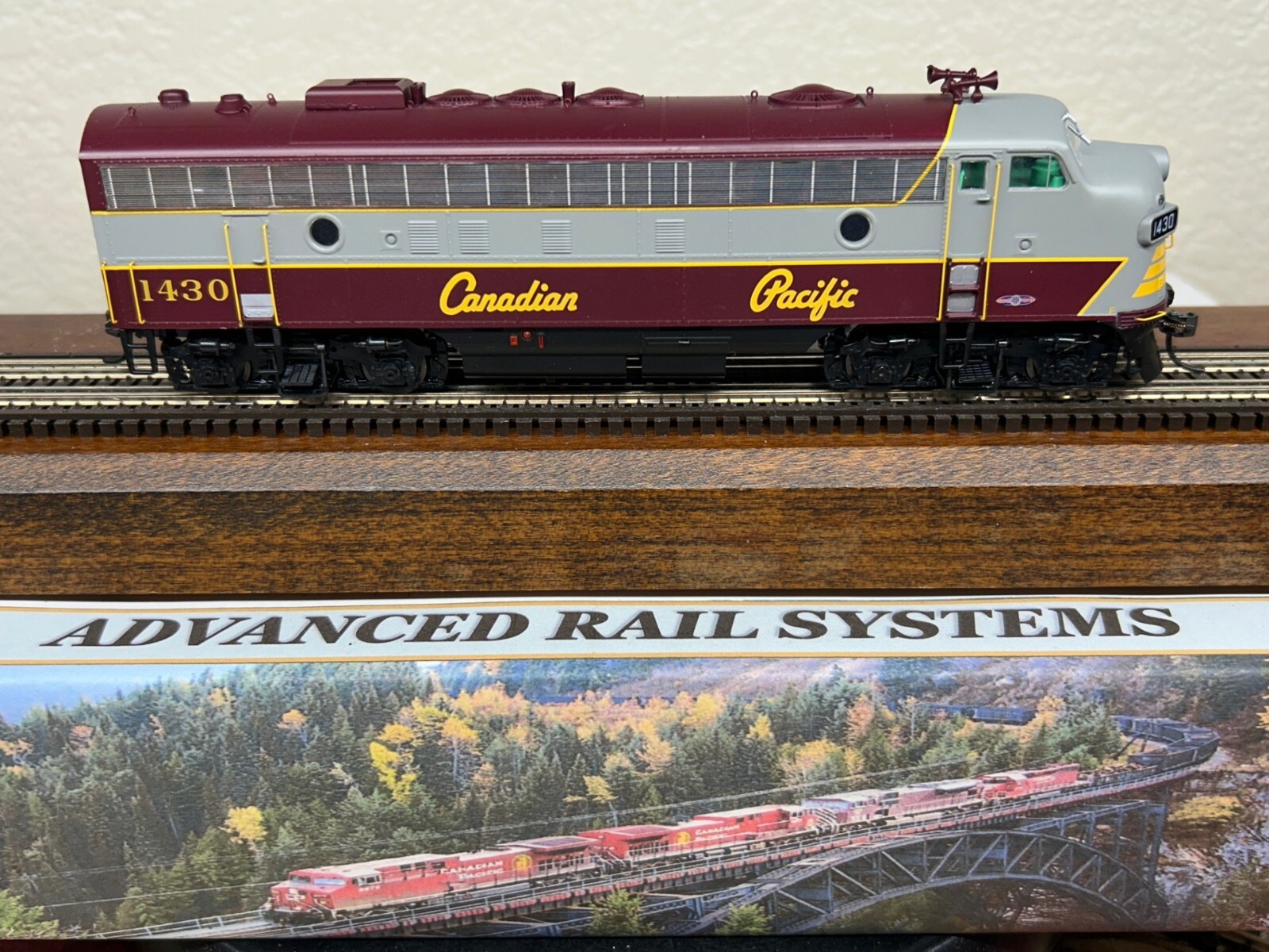 CANADIAN PACIFIC SCRIPT PASSENGER FP7 – A unit DCC / QUANTUM SOUND HO Scale NEW