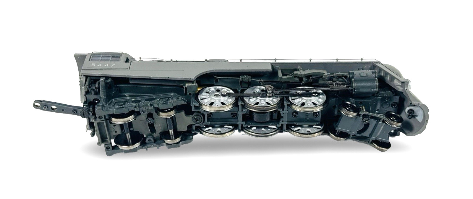 80-3234-1 MTH HO New York Central (#5447) 4-6-4 Dreyfuss Steam Locomotive PS3