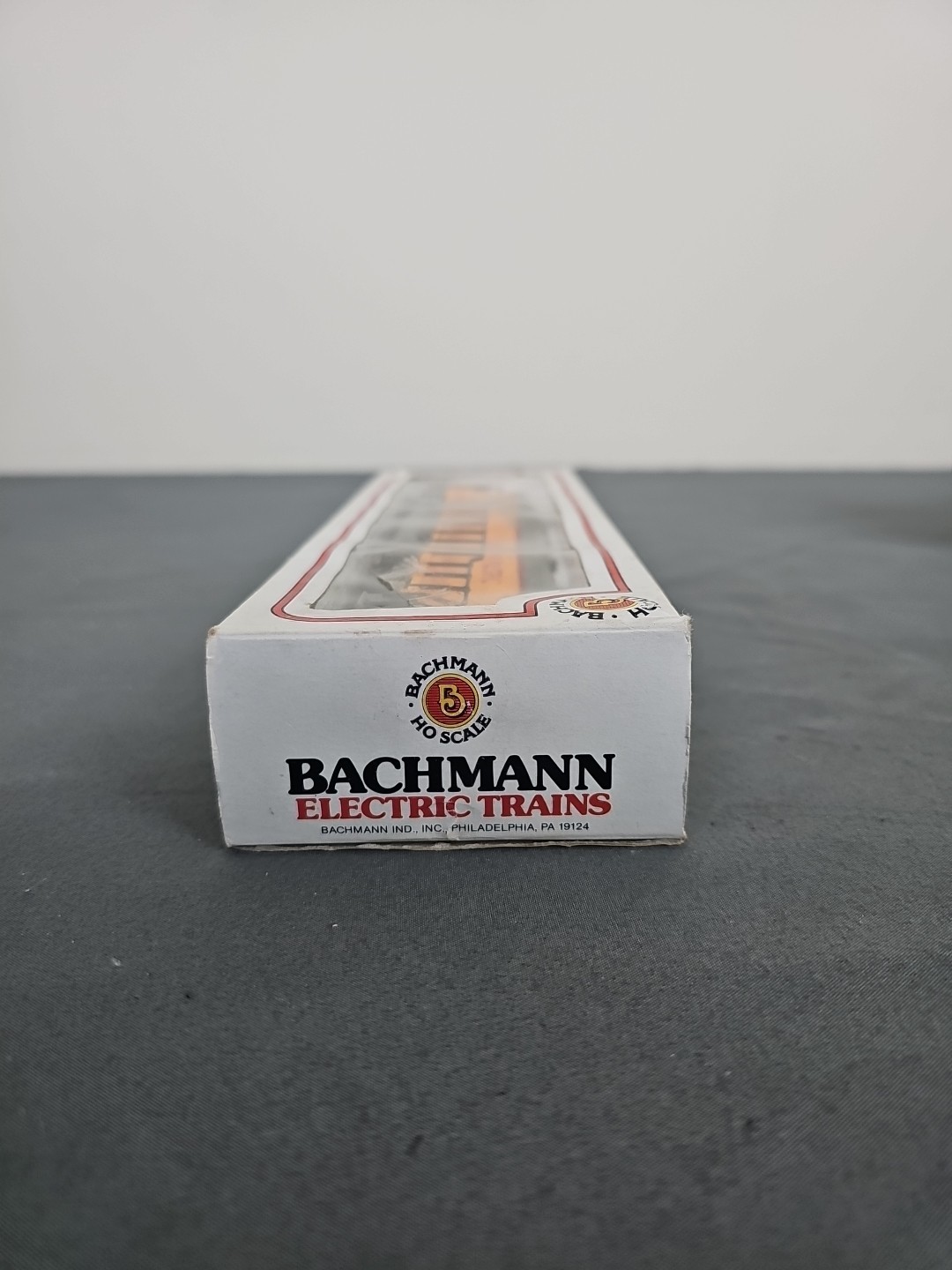 Bachmann HO Union Pacific DD40x-2 Powered Diesel #41-670-01