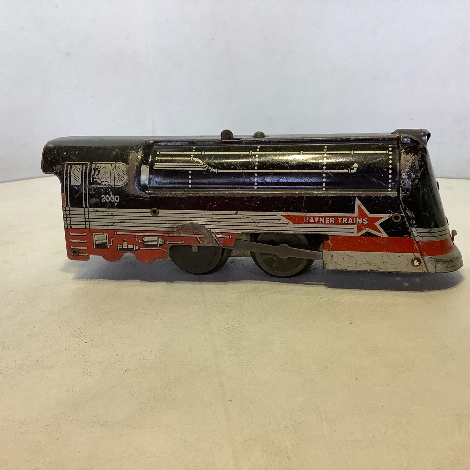 Hafner #2000 Tin Plate Wind-up Locomotive 8.5″ Long