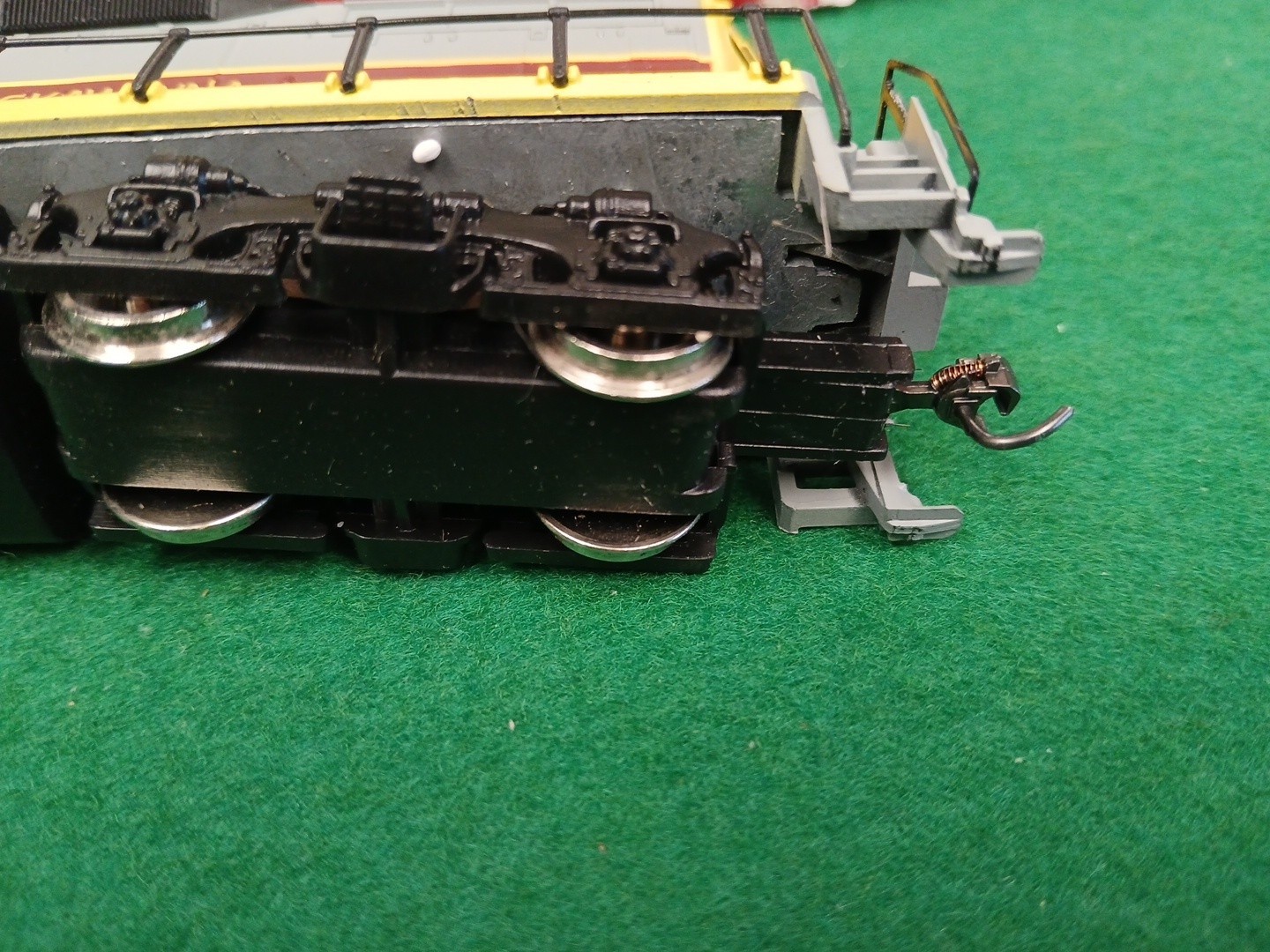 Model Power Ho GP-20 Diesel #2376 Erie Lackawanna New Wmew Style Couplers Added