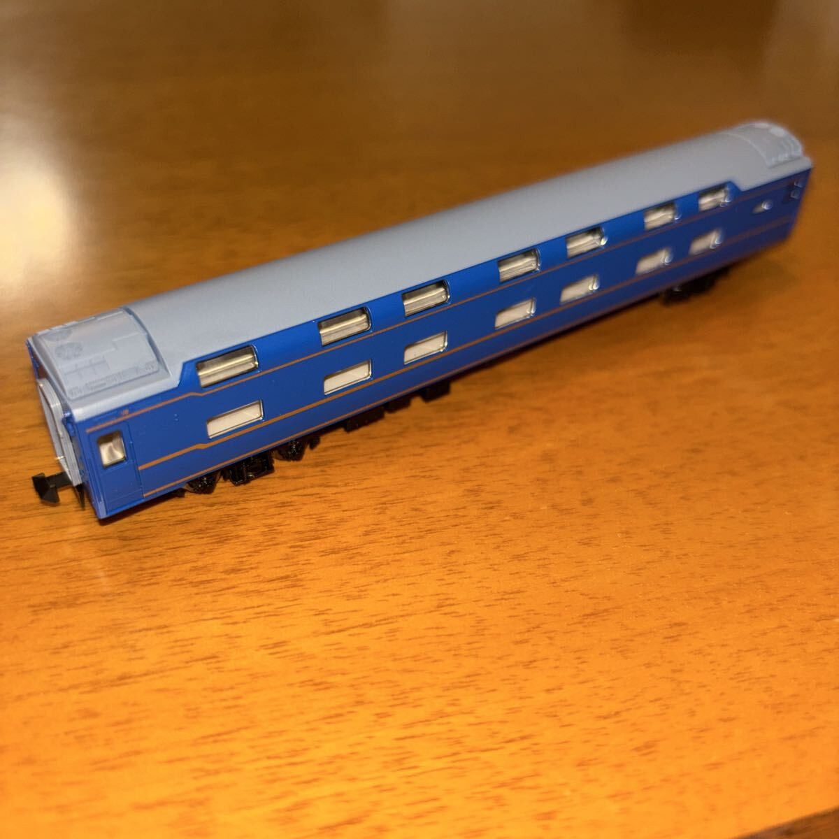 TOMIX 97611 JR East 24 Series Express Sleeper Car (Akebono) Basic Set, Ohane 24
