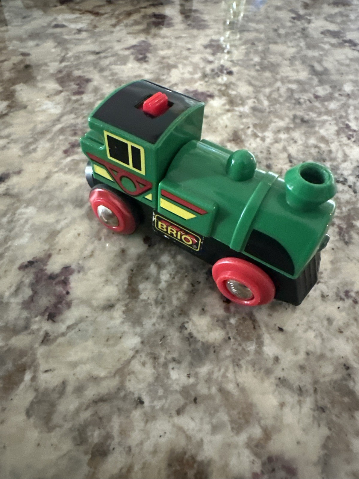 BRIO World Green Action Locomotive Battery Operated Toy Train WORKING!