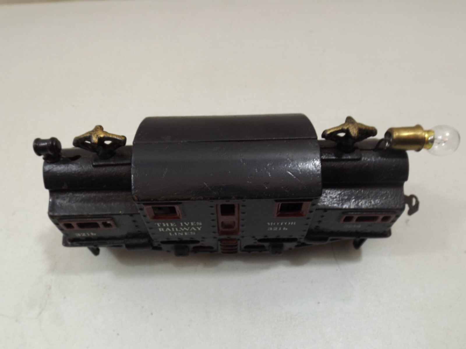 O Ives #3216 diecast early electric engine