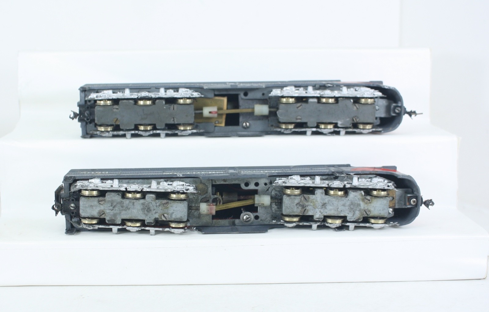 HO Scale Hobbytown of Boston PA A-A Southern Pacific Set 5082 5086