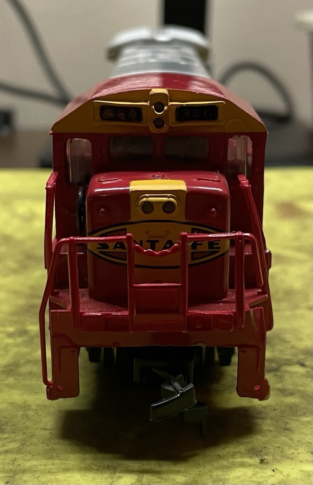 Bachmann HO Sante Fe #350 GE U36-B Locomotive Diesel Engine Serviced Lot A36