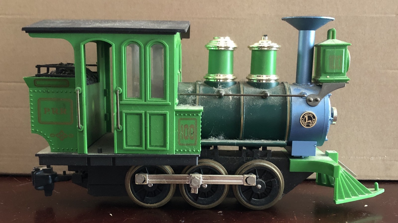 Lionel Trains Engine PRR 100 Large Scale