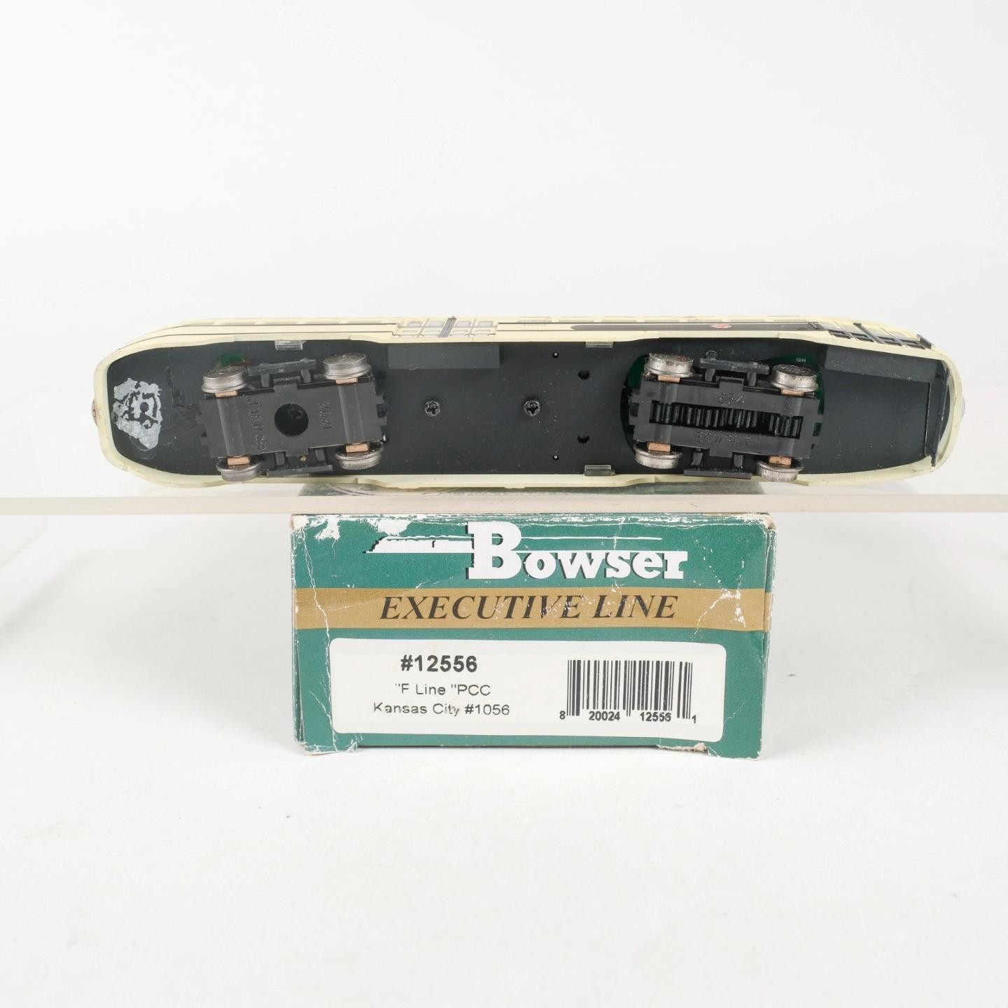 Bowser Executive HO Scale Kansas City F Line PCC Streetcar DC Powered12556 (B)