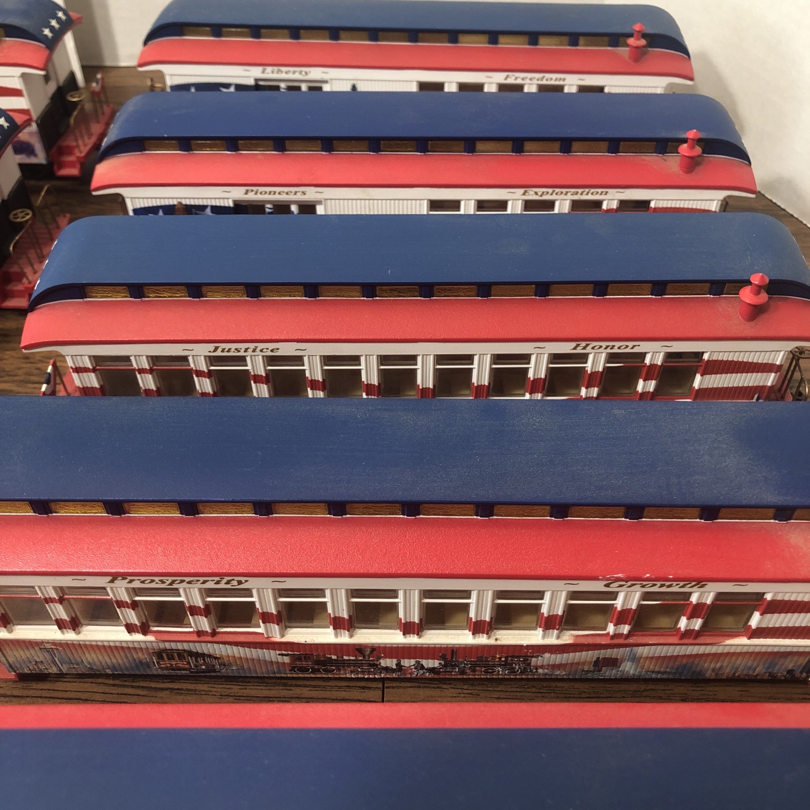 *Parts* Untested Bachmann Hawthorne Village Spirit America Locomotive Cars Rail