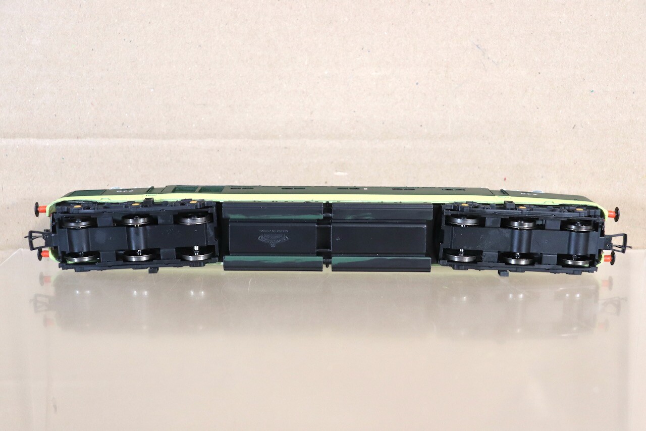 SILVER FOX MODELS BACHMANN KIT BUILT BR GREEN DIESEL LOCOMOTIVE DP2 nx