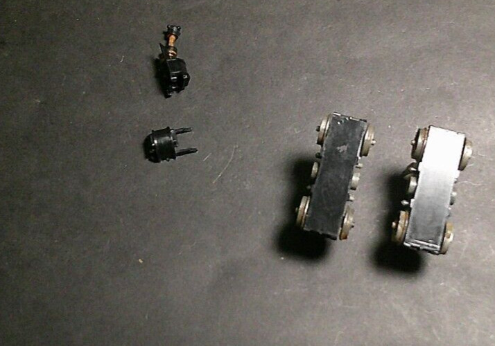 Ho Desiel locomotive 4 wheel trucks unknown brand Marklin? Stewart?