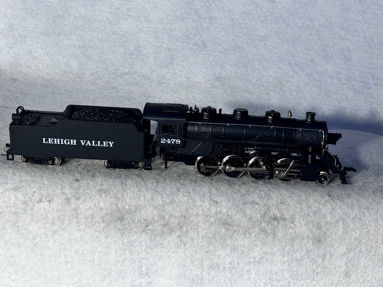 Beautiful IHC Lehigh Valley RR Consolidation Premier 2-8-0 Locomotive HO