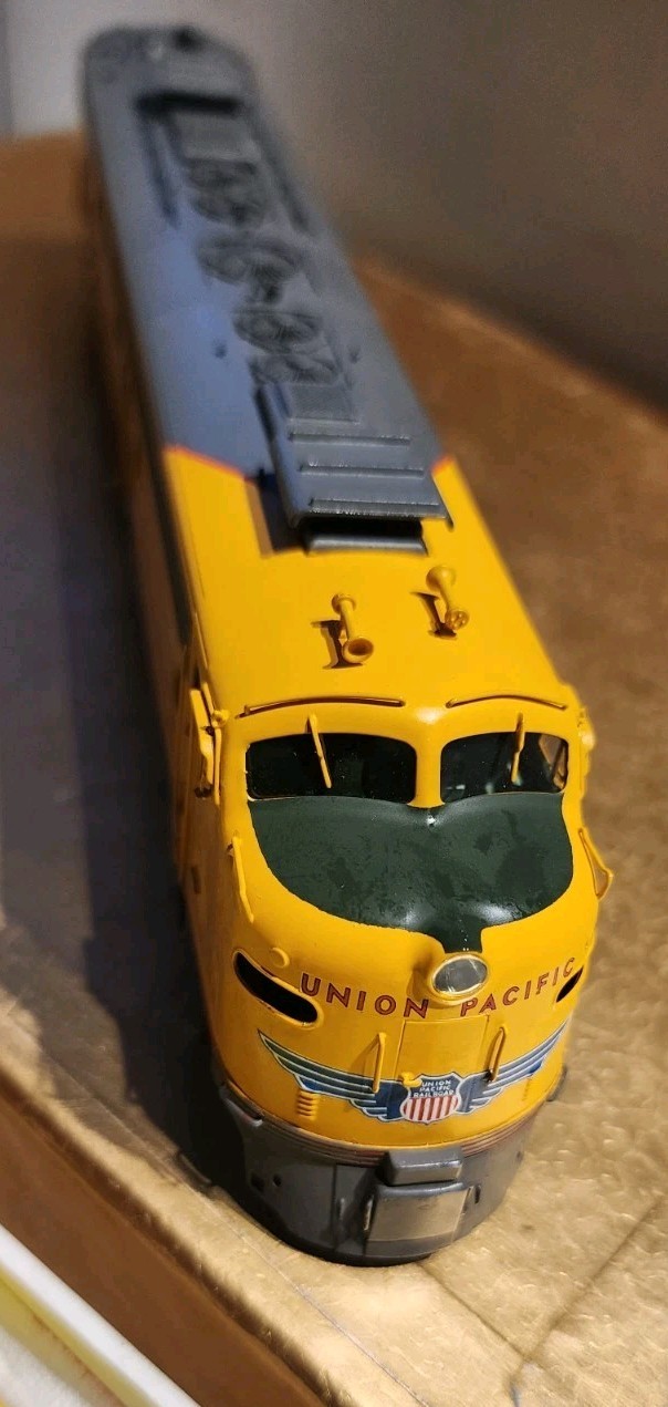 Oriental Limited HO Scale Brass EMD E9 A&B 2400HP Diesel Set Union Pacific