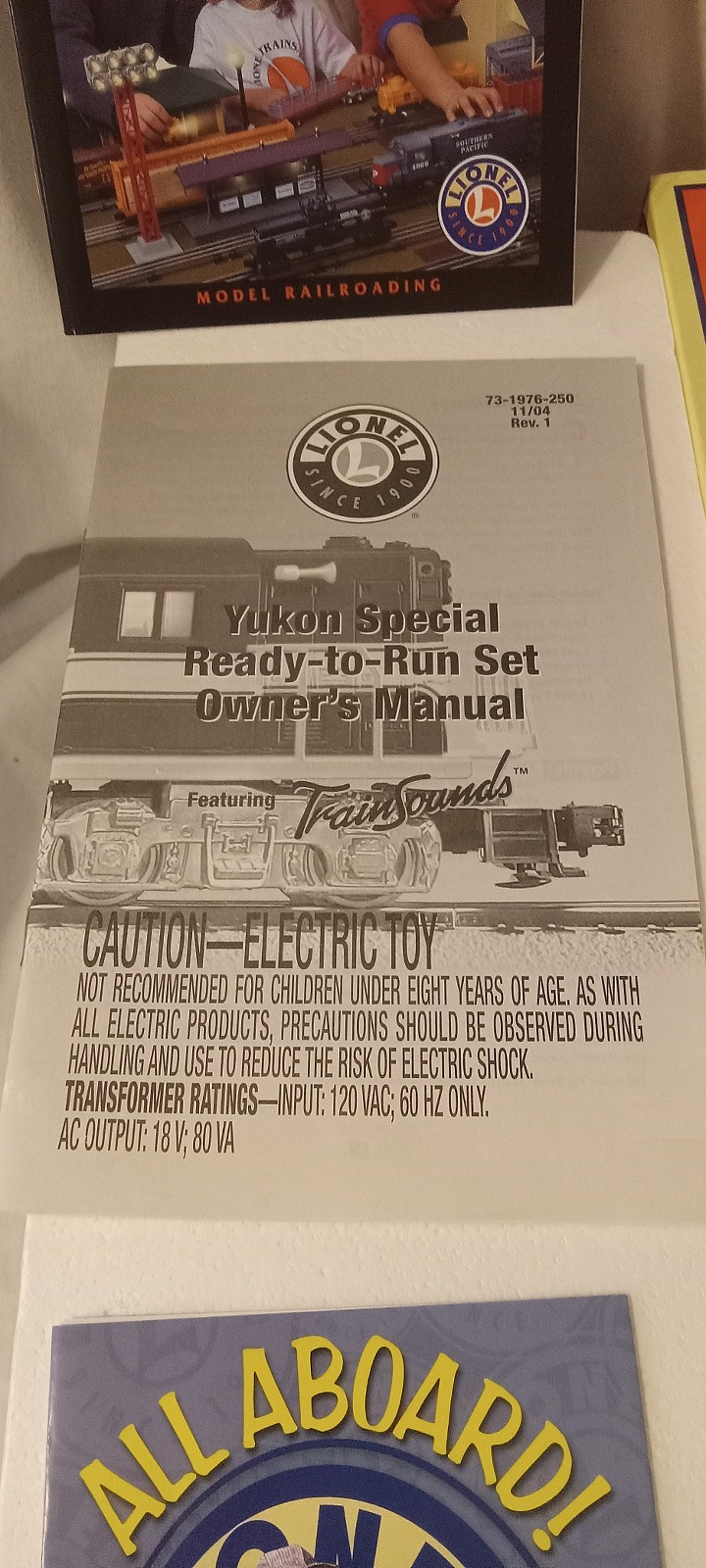 Lionel 6-28839 O Gauge Alaska GP-7 Diesel Locomotive NIB strobe light. sounds