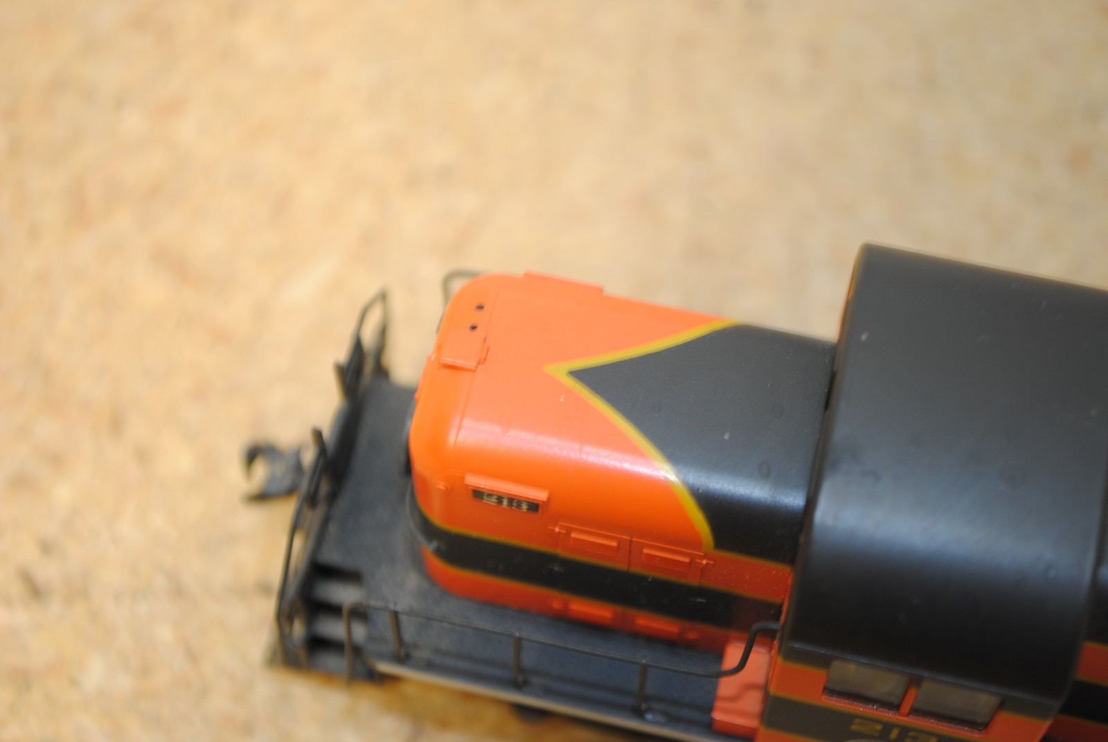 KATO 37-2301 Great Northern #213 ALCO RS-2 Diesel Locomotive HO