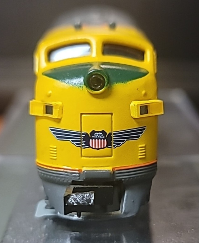 BACHMANN PLUS EMD F7 A-B-B-A UNIONPACIFIC ROAD# 1470, 1476B, 1492B, 1468 powered