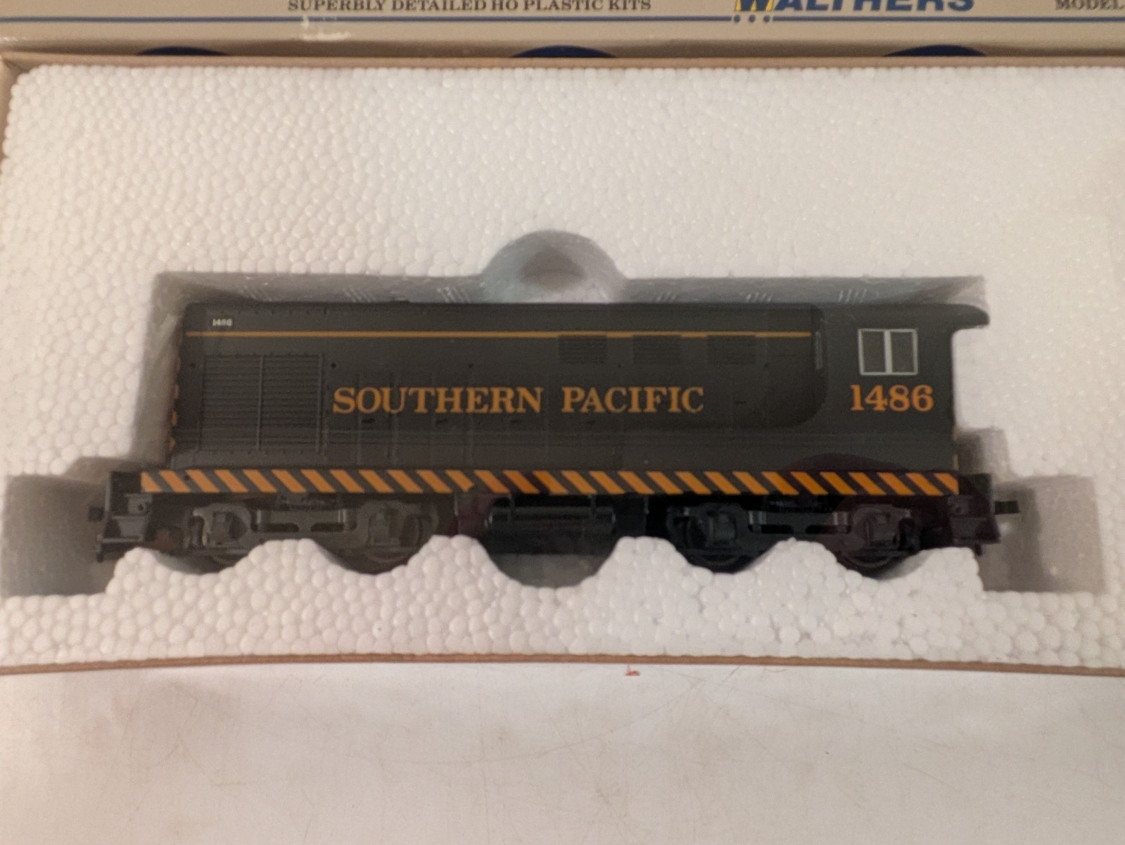 HO FM H12-44 SP Southern Pacific DC NIB NOS # 932-1321