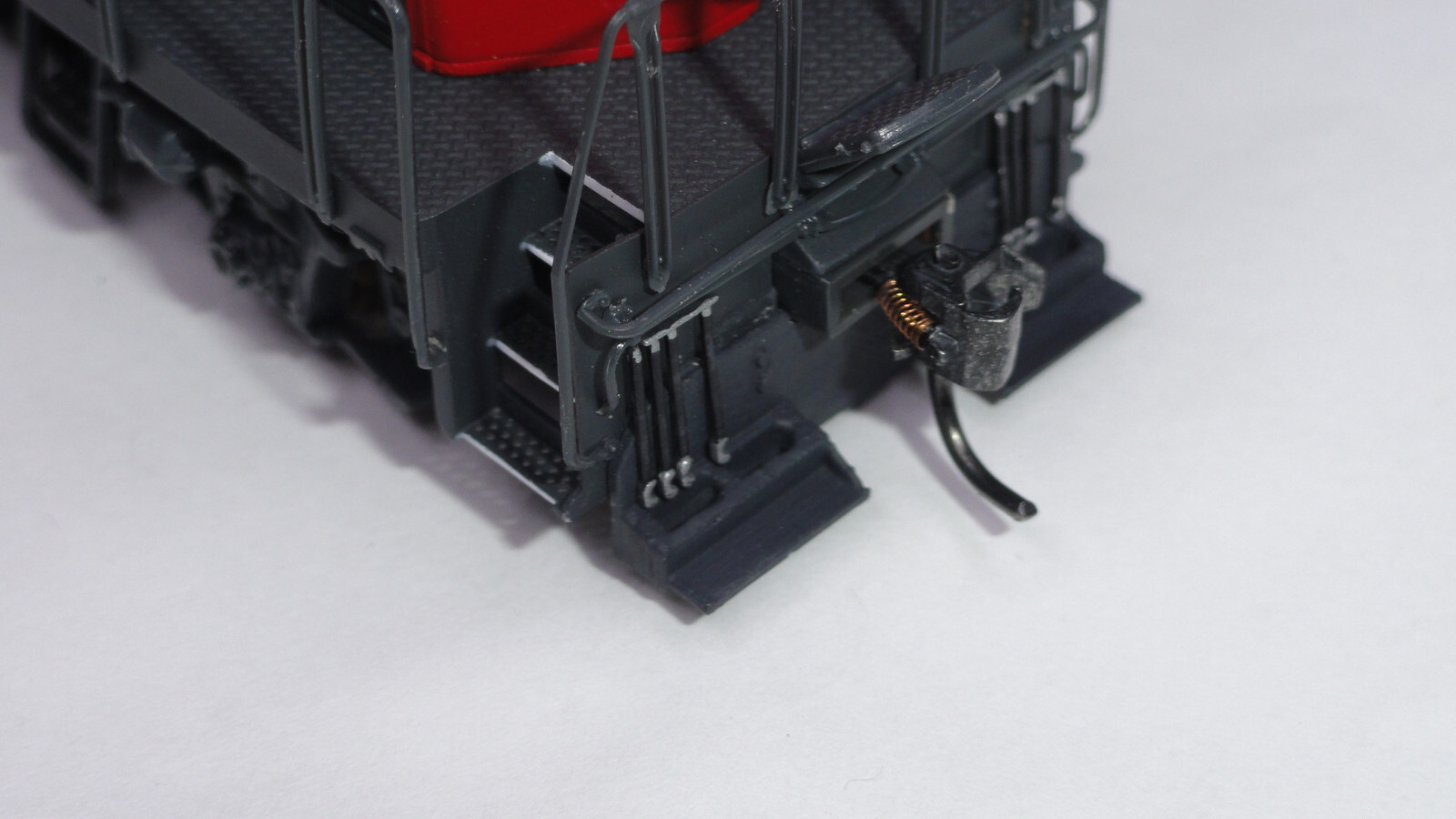 2 X 3D Printed Life Like GP7,GP9 Nose/Back Step Platform, HO