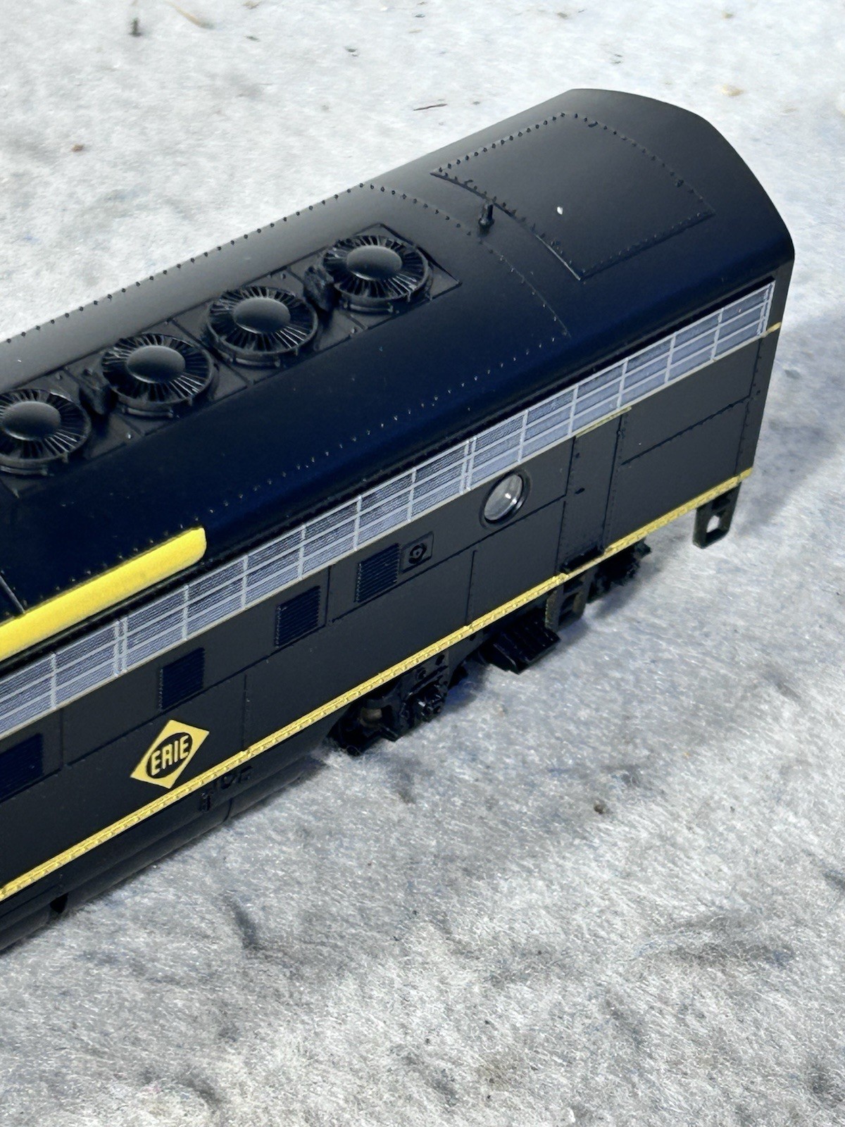 Stellar Stewart/KATO F-3/A Phase IV Erie RR Loco HO