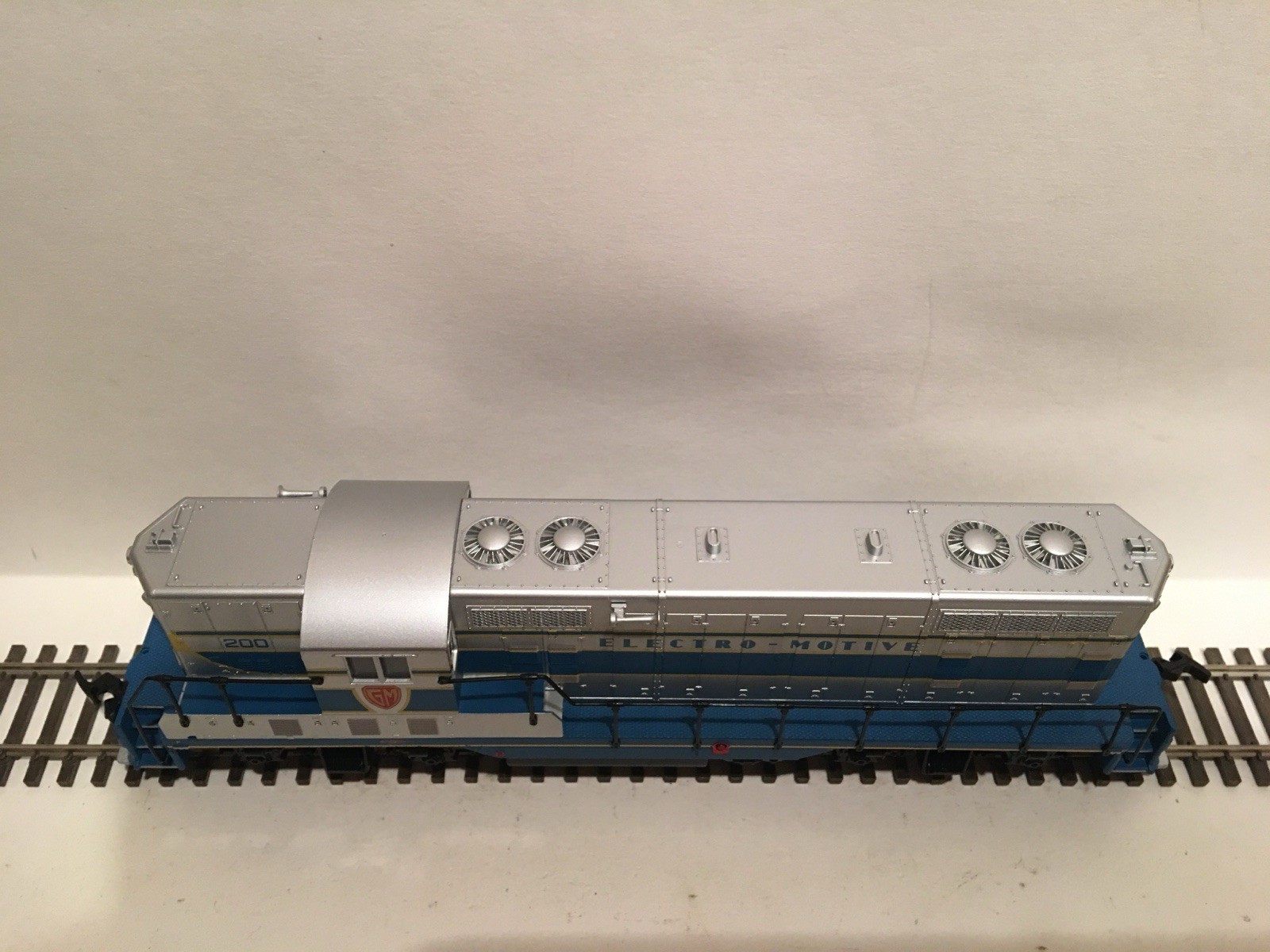HO Atlas Classic 8409 EMD Demo Demonstrator GP7 Diesel Locomotive #200