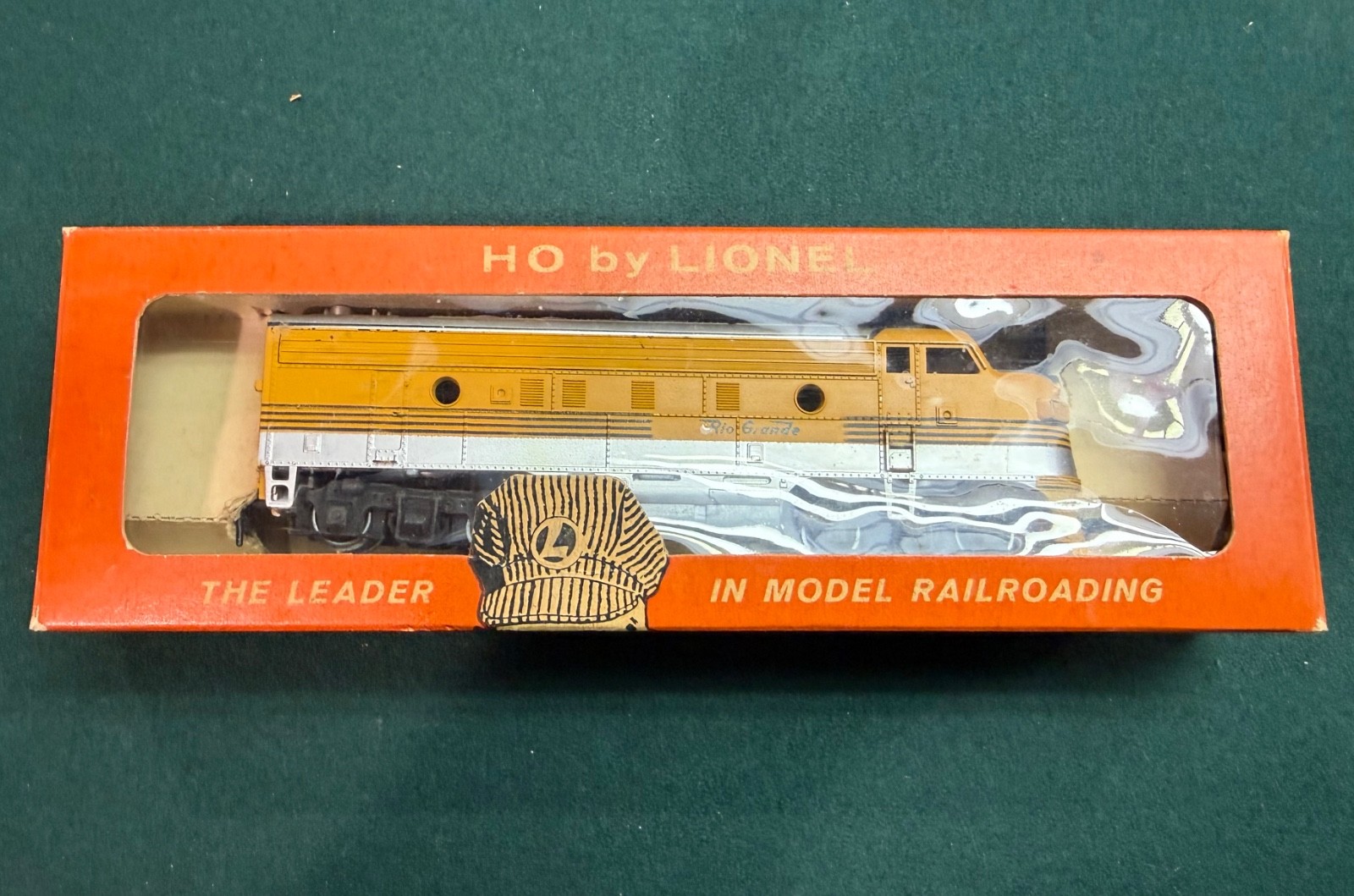 Lionel HO Rio Grand Diesel F-7 A unit built by Athearn in 1958