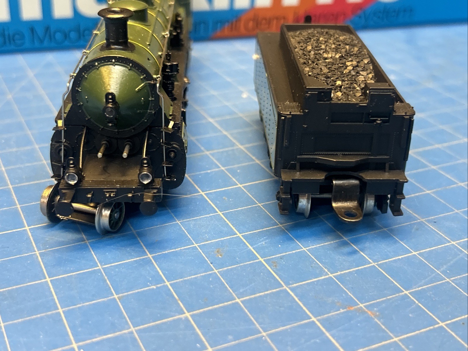 Märklin HO 3092 K.Bay.Sts.B. S 3/6 Steam Locomotive with Tender – Green/Black