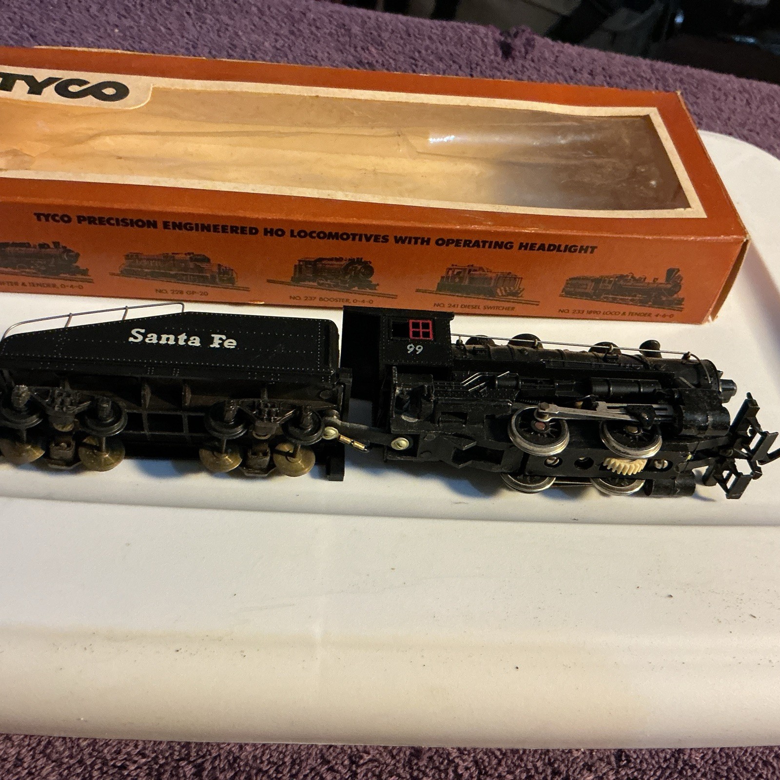 Tyco 99 HO Gauge Model Railroad Santa Fe 0-4-0 Steam Locomotive Tender Untested