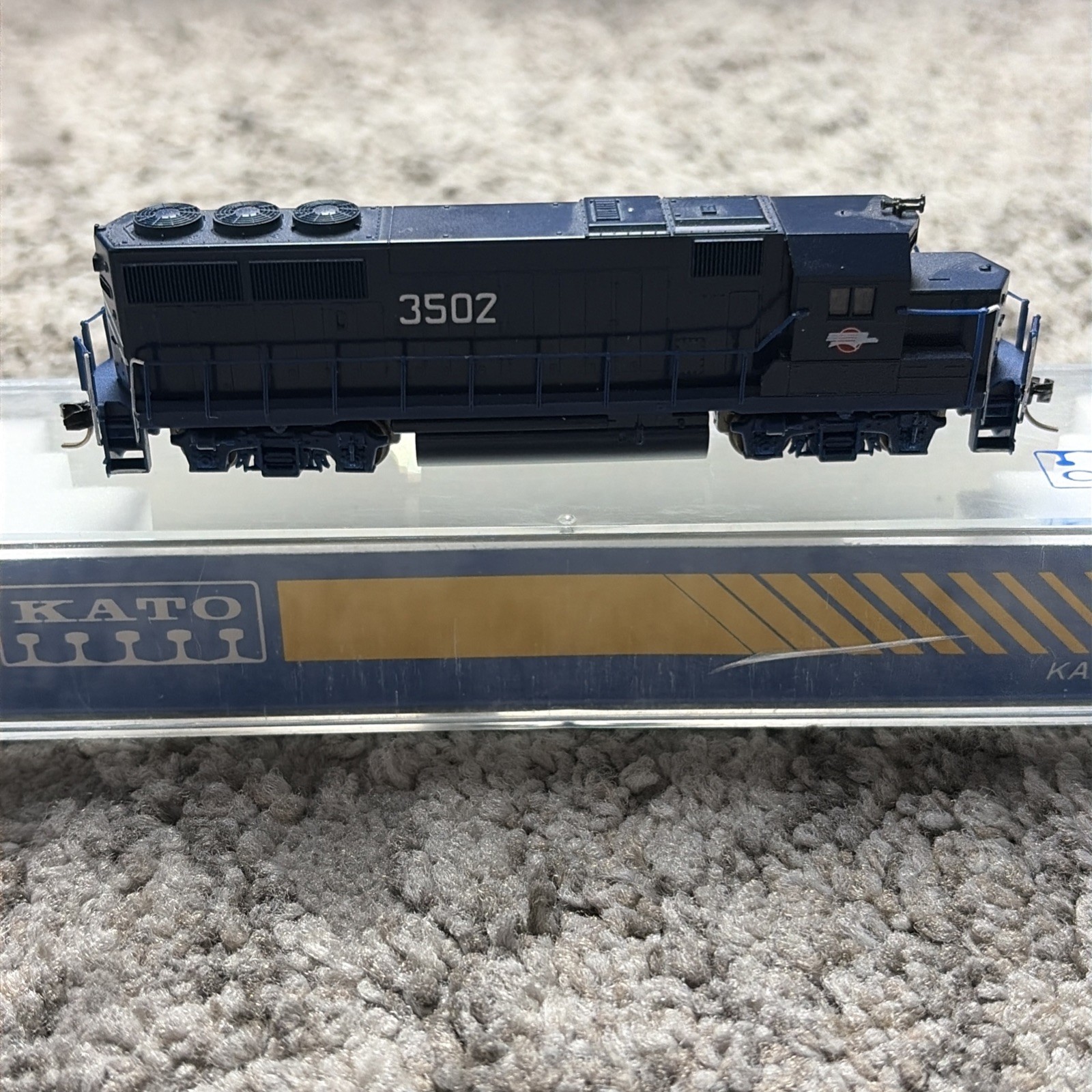 Kato N scale GP50 Missouri Pacific #3502 Locomotive 176-041 Knuckle Couplers EUC
