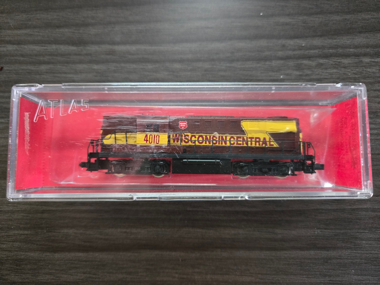 Atlas RS‑11 4260 Diesel Locomotive in Wisconsin Central #4010
