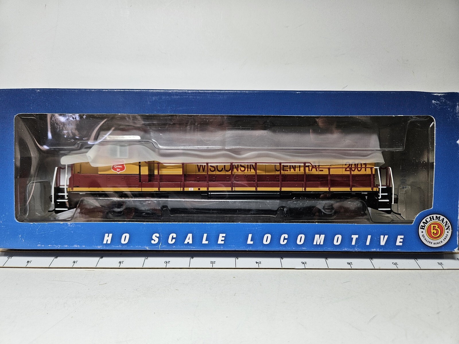 Bachmann Wisconsin Central GP38-2 #2001