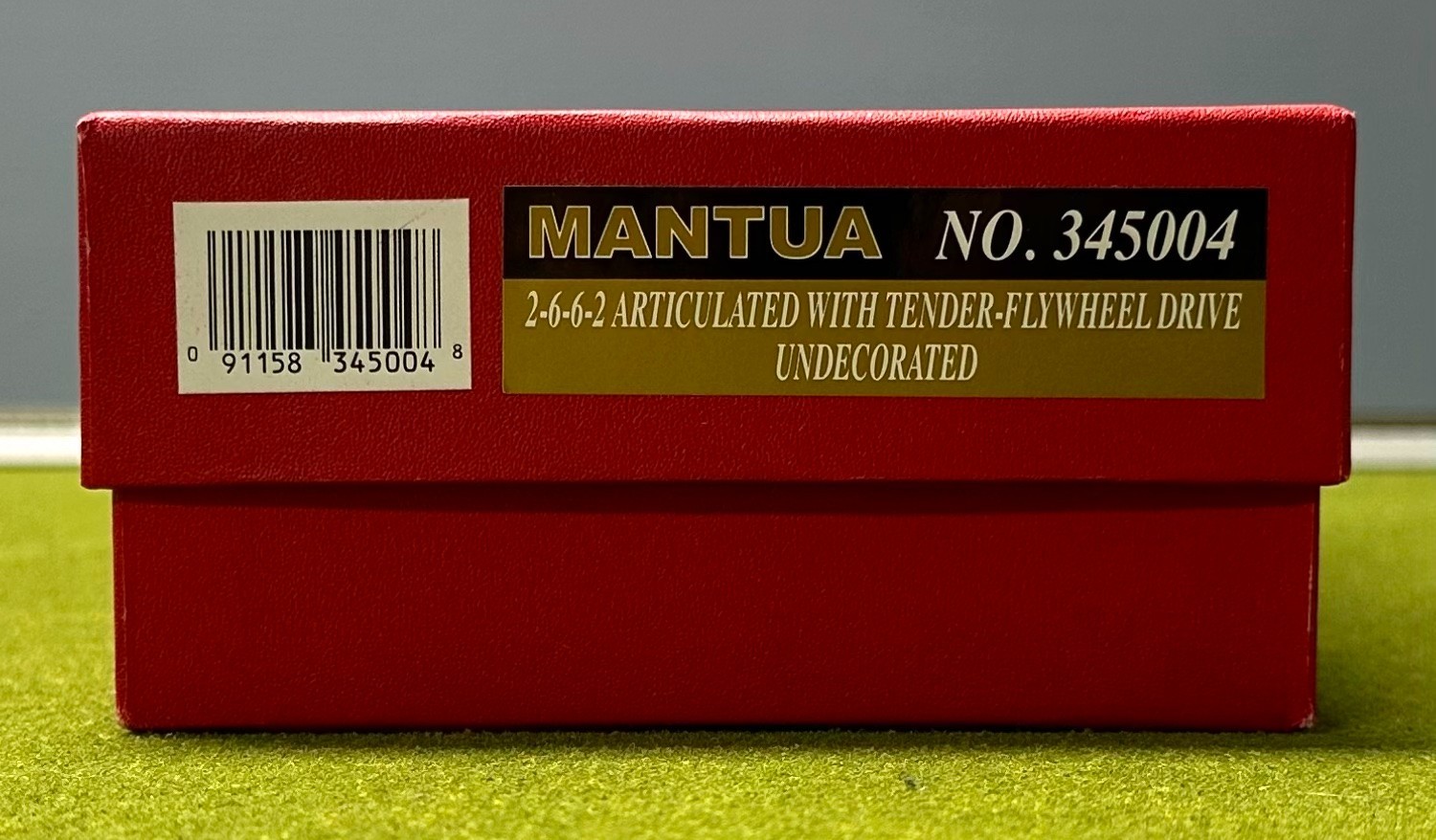Mantua 345004 HO Scale 2-6-6-2 Articulated w/ Tender Flywheel Drive Undecorated