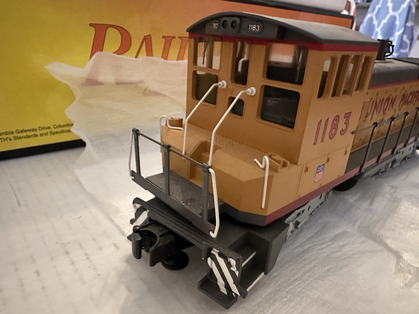 MTH O 30-2215-0 Union Pacific SW-1500 Switcher Diesel Engine W/ Loco Sound