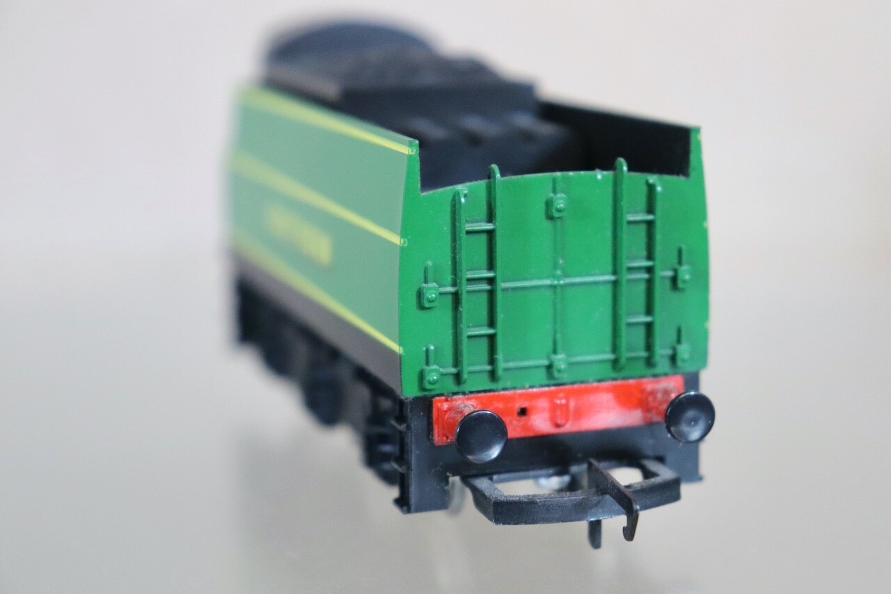 HORNBY R320 TENDER for SOUTHERN 4-6-2 BATTLE of BRITAIN LOCO 21C101 EXETER oe