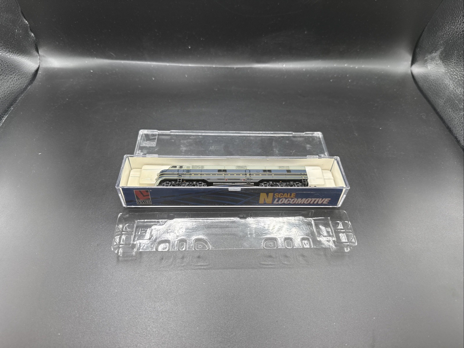 LIFE LIKE N SCALE 7004 N E7 B&O A Baltimore & Ohio UNIT LOCOMOTIVE READ F.8