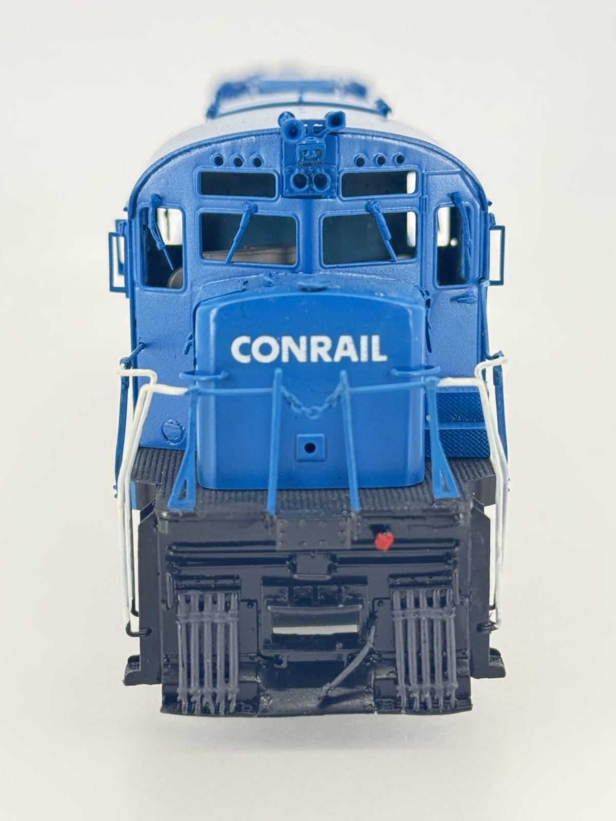 HO Scale Overland Models OMI 1925 Conrail Alco C425 Diesel Locomotive CR #2425