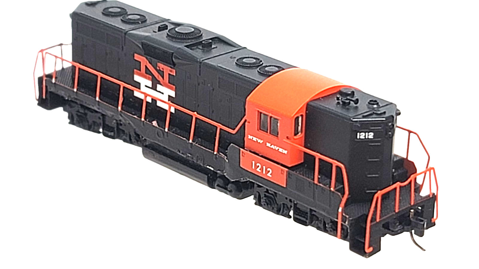 MTL Z 982 01 032 EMD GP-9 New Haven Loco #1212 (tested)