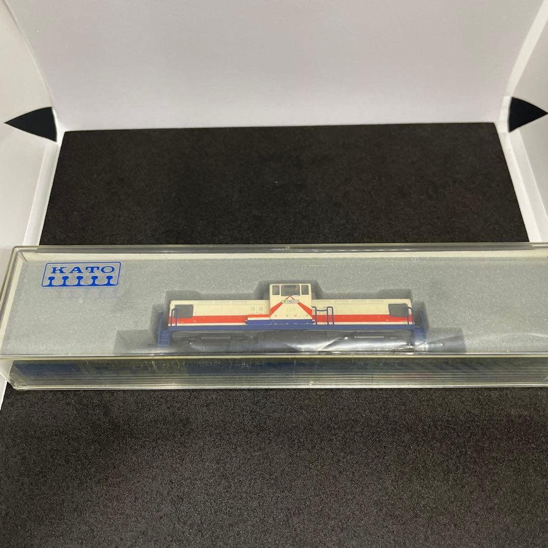 KATO N Gauge Locomotive KMDD131 White Blue Red Tested