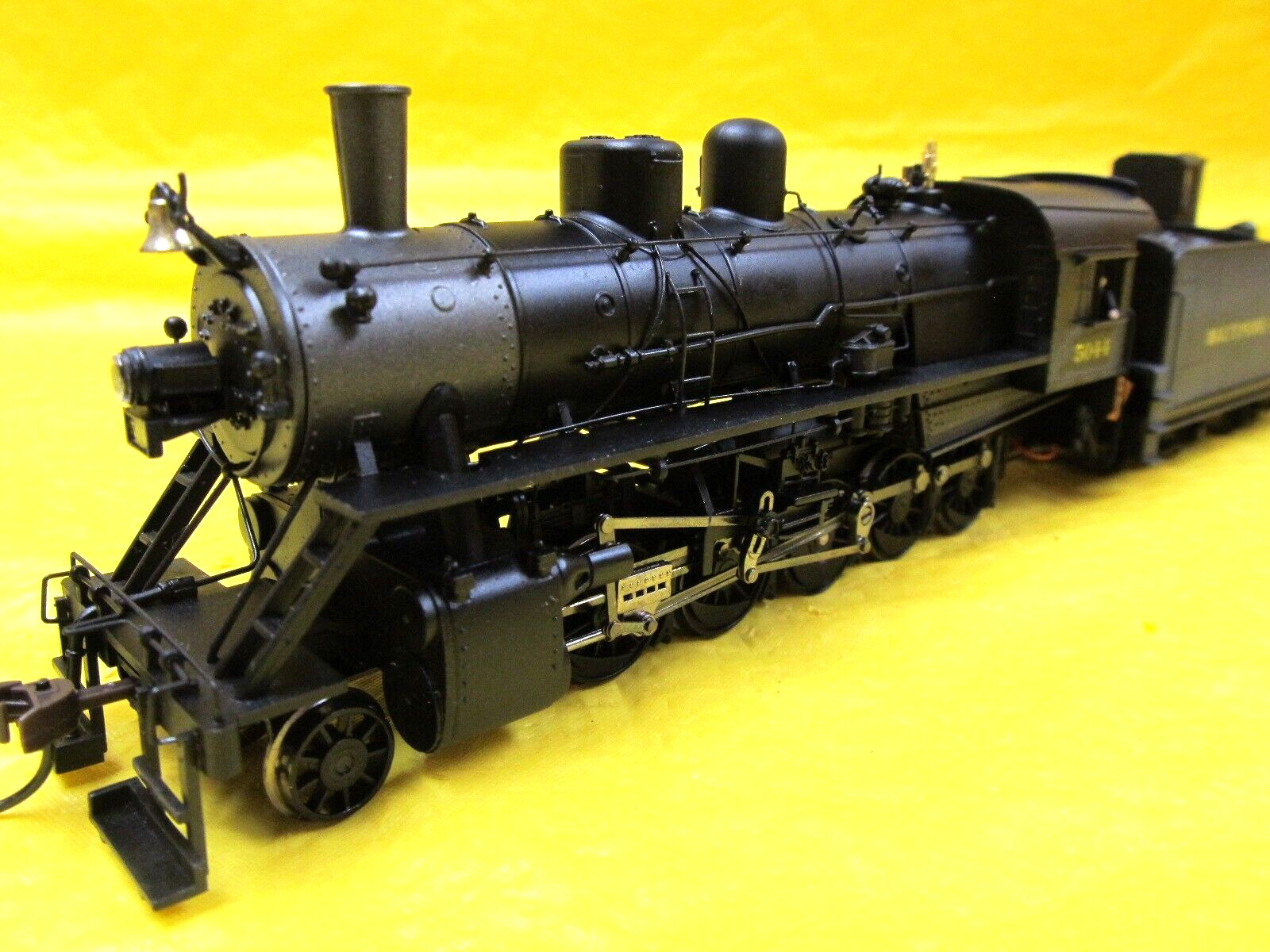 Bachmann Spectrum HO 81701 2-10-0 Decapod Lettered for B&O New
