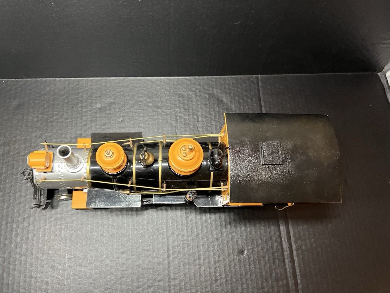 Vintage Steam Locomotive Model No. 177 – Large Display Train