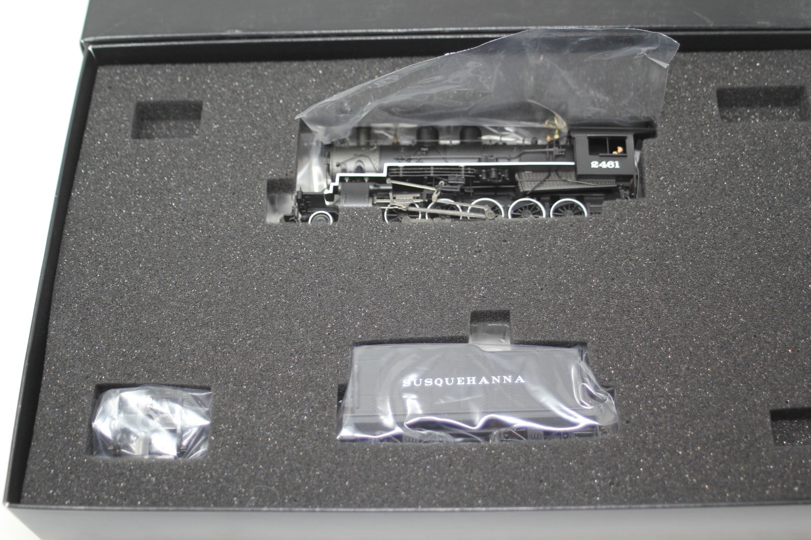 Spectrum 2-10-0 Russian Decapod Steam Locomotive – Susquehanna