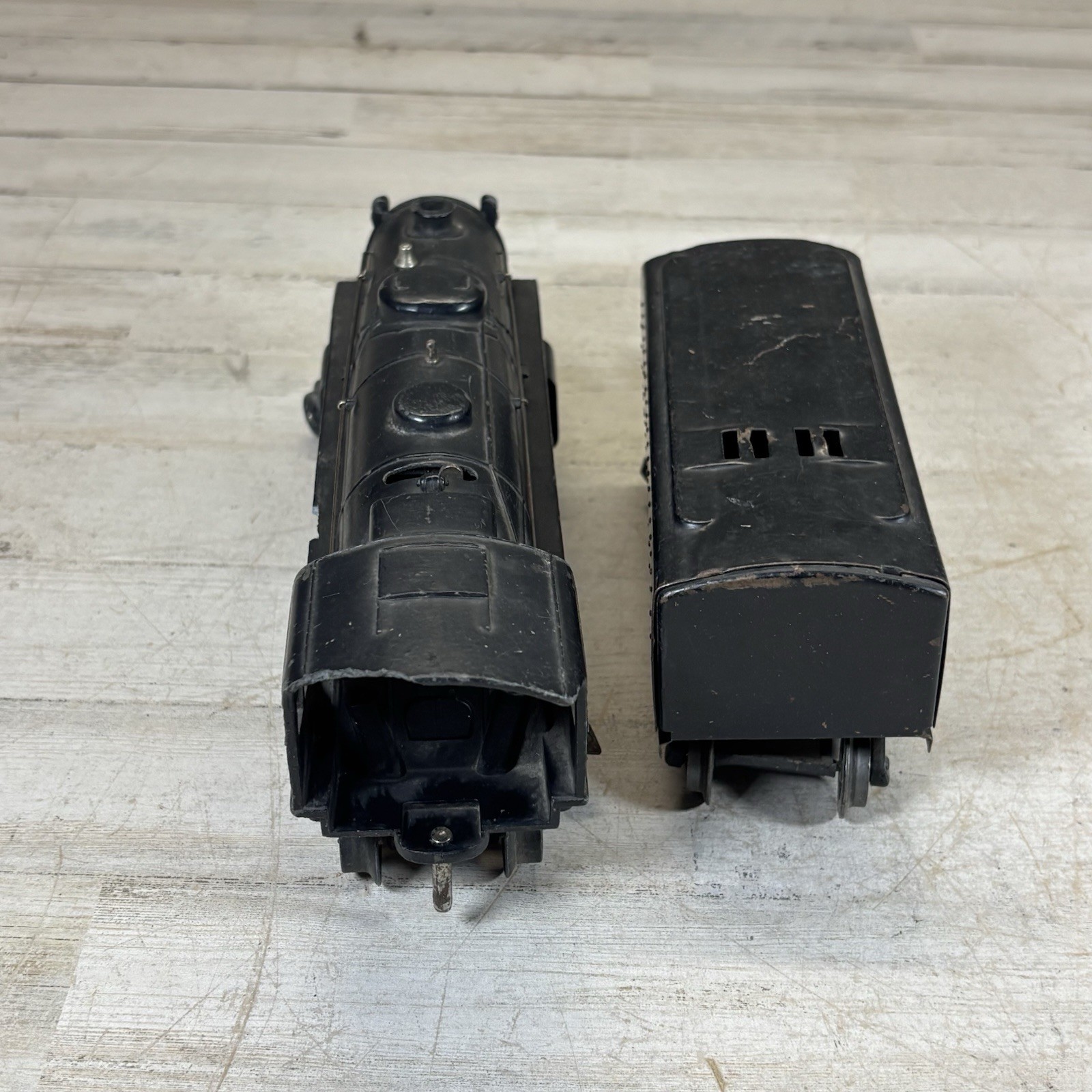 Lionel Postwar 1684 Steam Locomotive w/ 1689T Tender O27 O Gauge 3-Rail