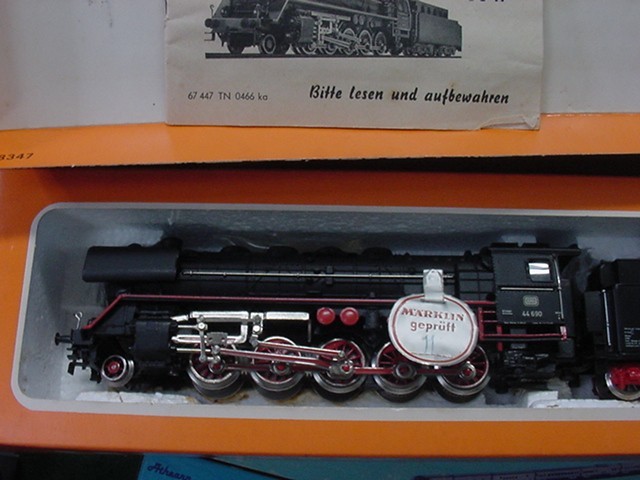 Marklin 3047 HO DB BR44 2-10-0 Steam Locomotive 44690