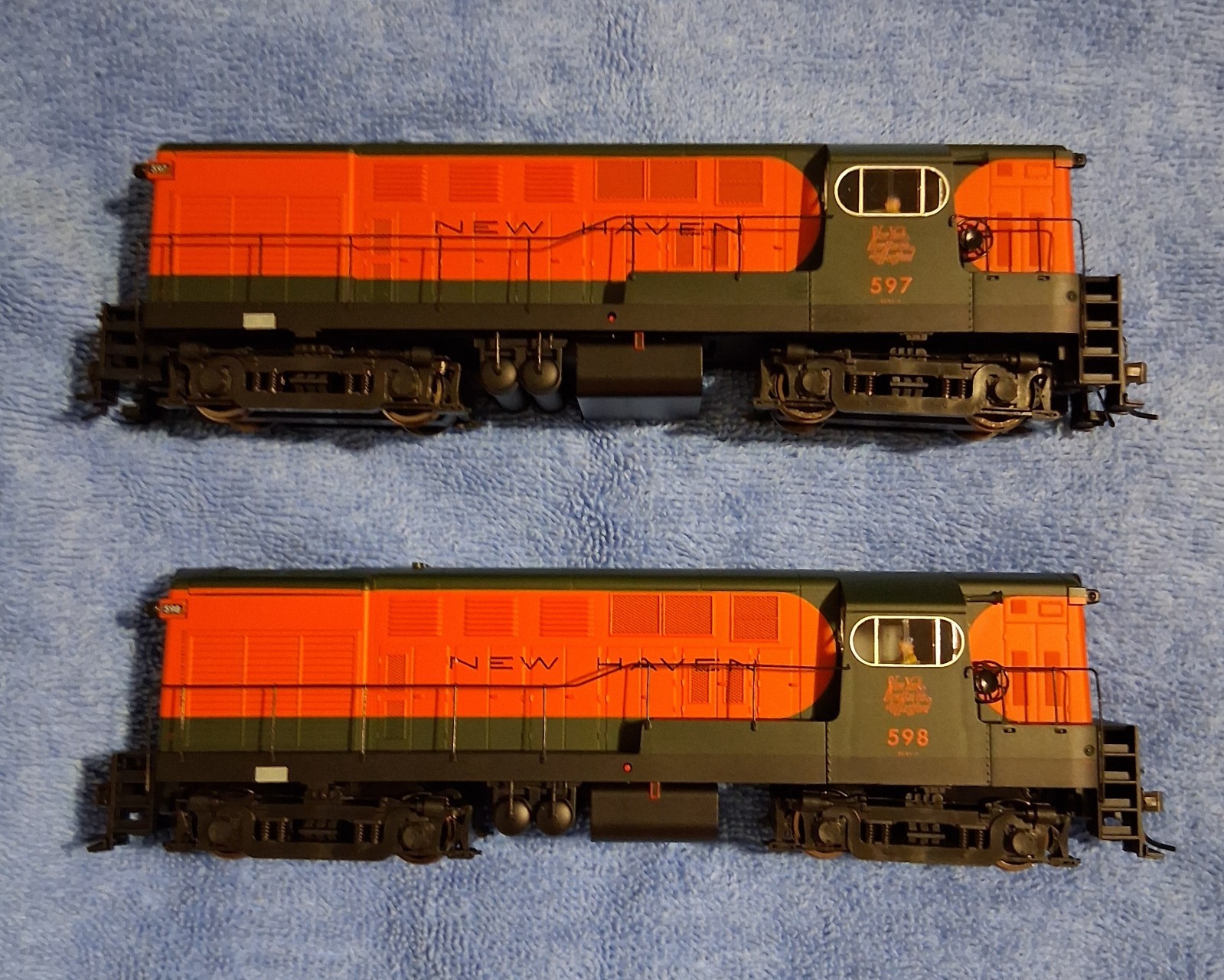 Atlas HO New Haven H16-44, Lot of #s 597 and 598, No Sound DCC Master Series