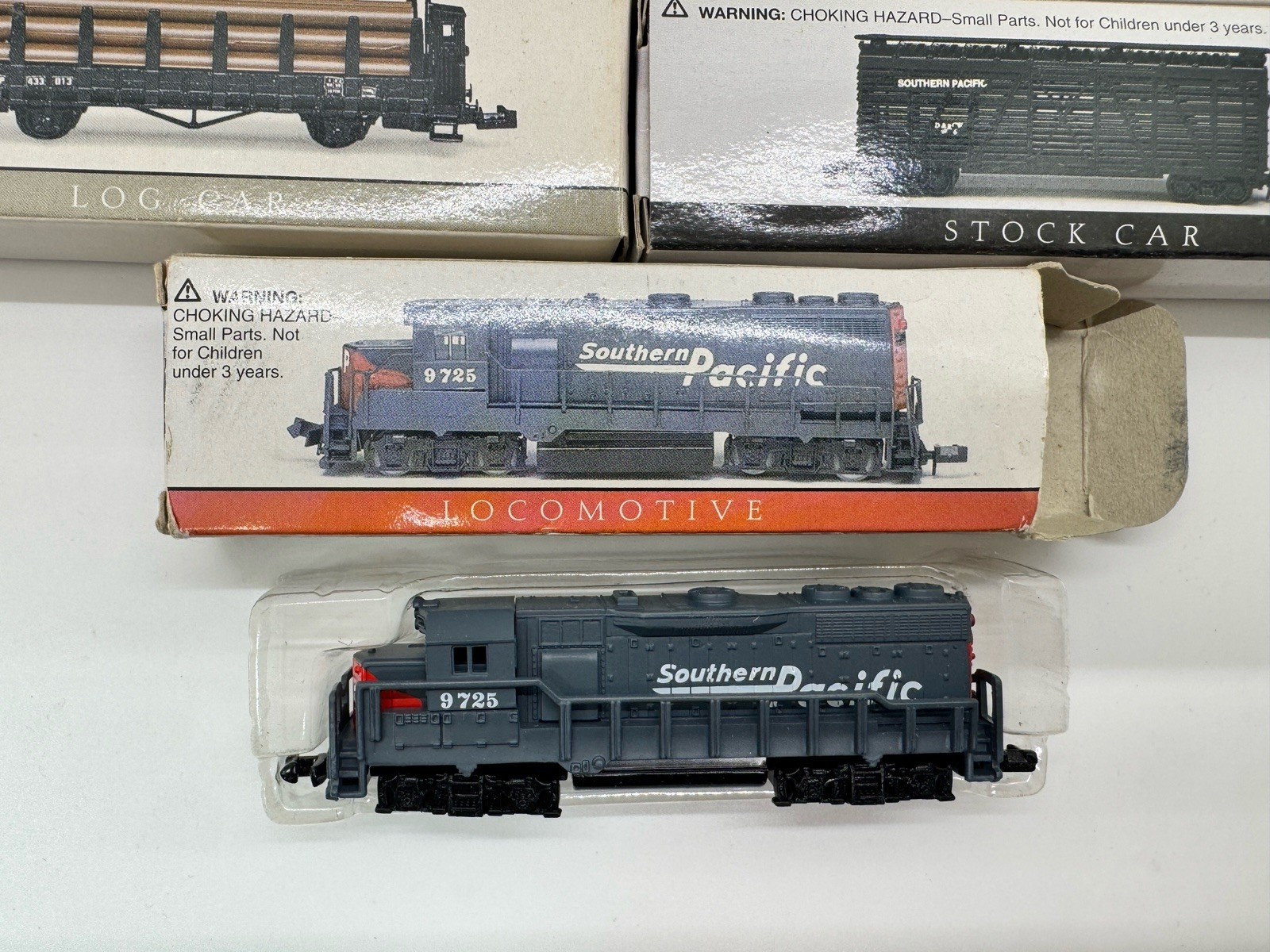 Locomotive And 7 Cars N Scale High Speed Productions Southern Pacific 8 Total