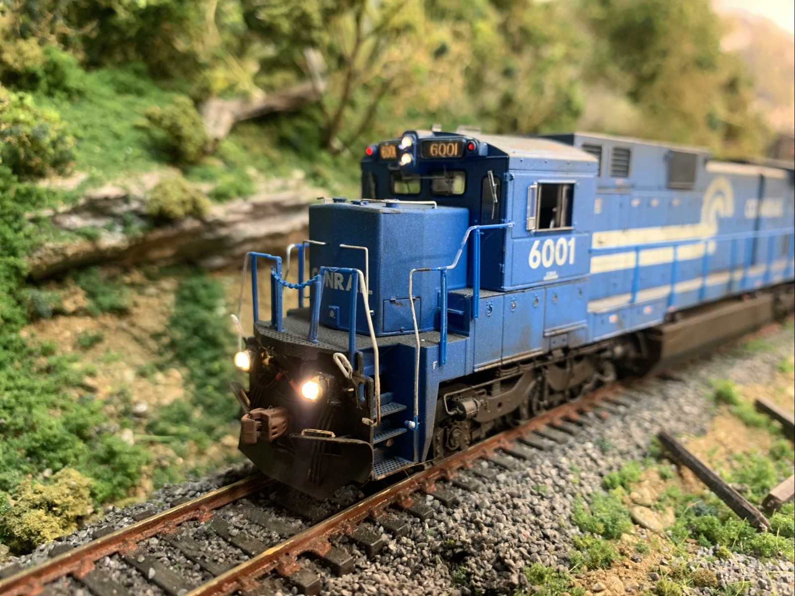 HO ScaleTrains C39-8 Conrail 6001 ESU DCC-sound Weathered CR NS CSX