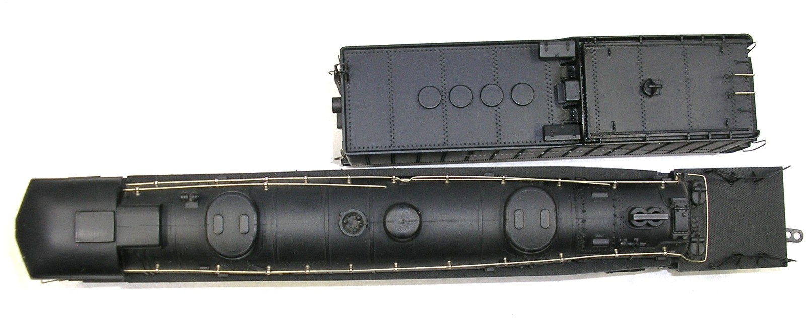 Vintage Rivarossi HO 4-8-8-2 AC-12 Cab Forward SP 4272, Runs, EX